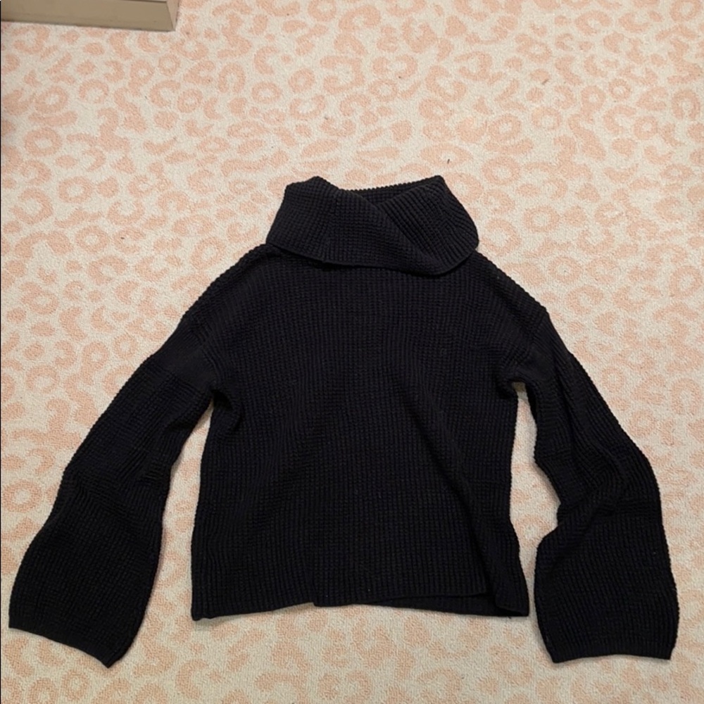 Splendid waffle turtleneck